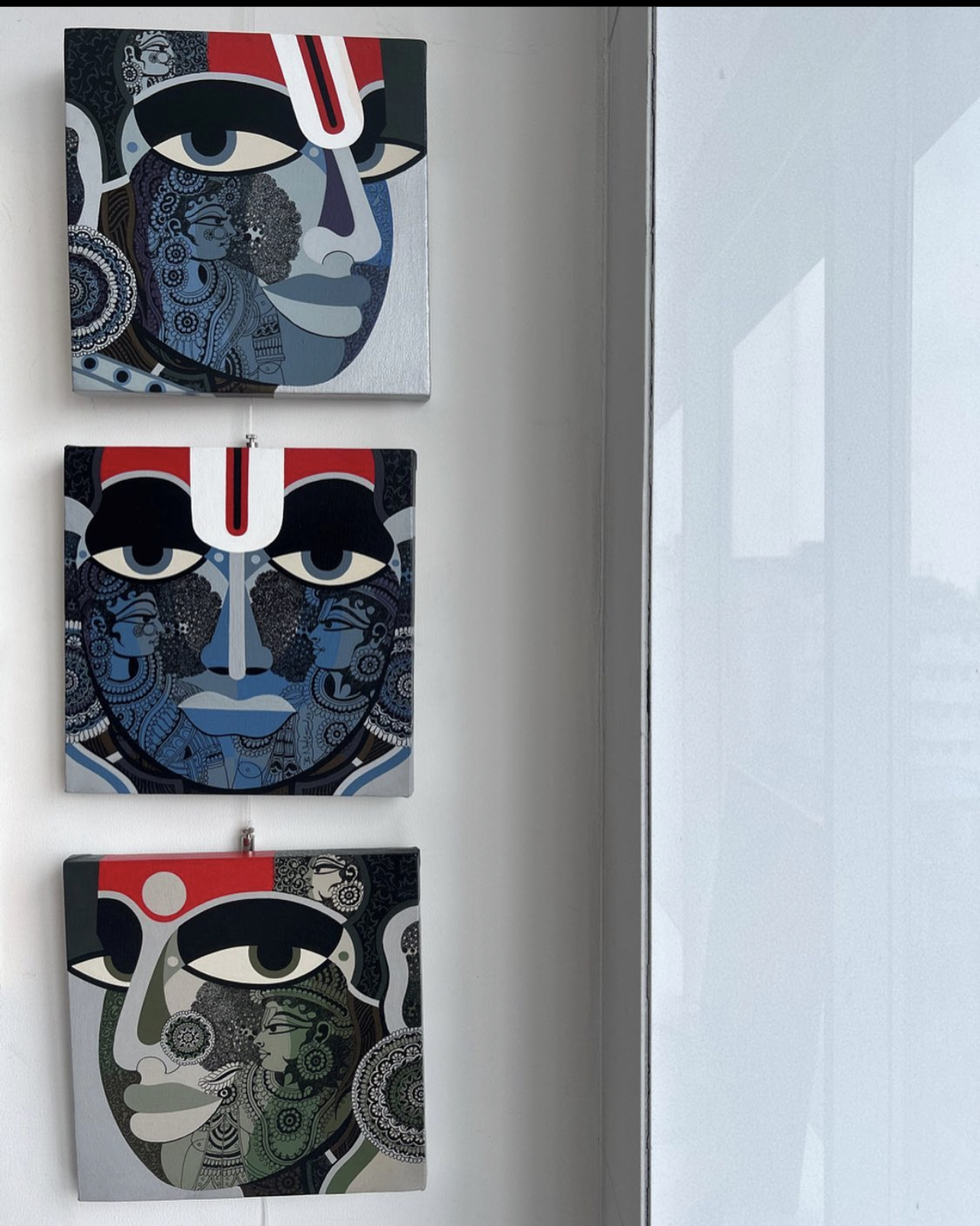 A bespoke commission by The Artemist.